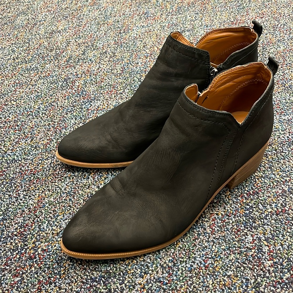 Franco Sarto Laslo booties